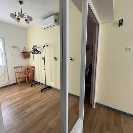 Appartamento Loft Grazioso - *