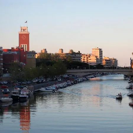 Loft Con Terrazzo A - Mare A 900m Apartamento