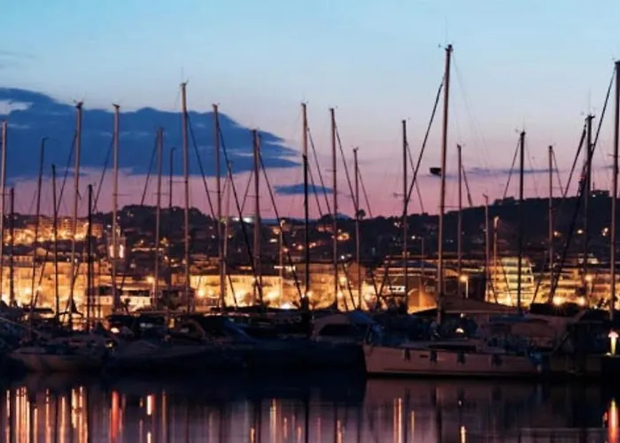 Loft Con Terrazzo A - Mare A 900m * Pescara